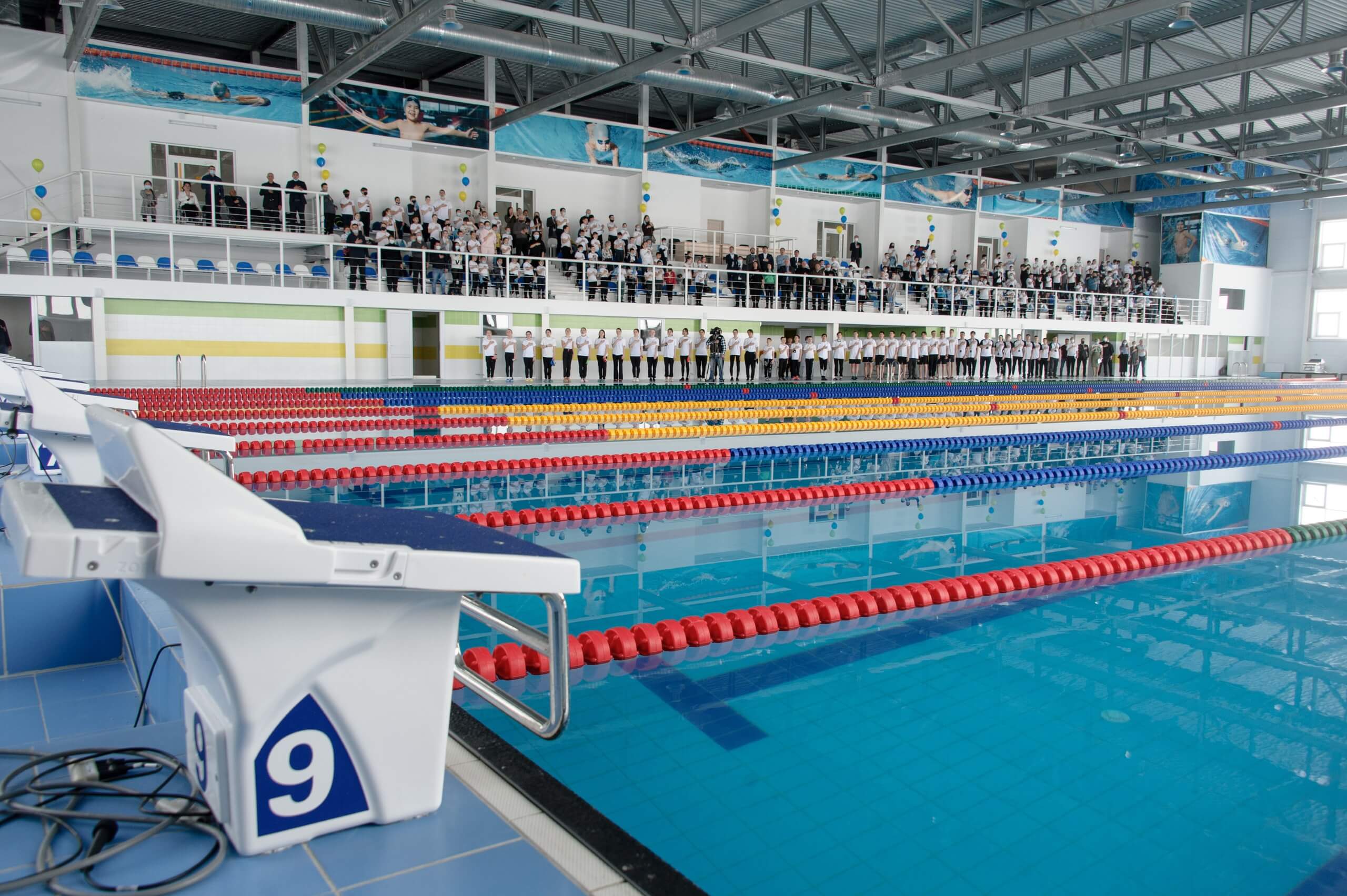 В Костанае открылся бассейн по олимпийским стандартам