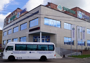 Мобильный центр поддержки предпринимателей продолжает выездные консультации по Павлодарской области