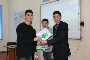 Актюбинским студентам рассказали об основах ведения бизнеса