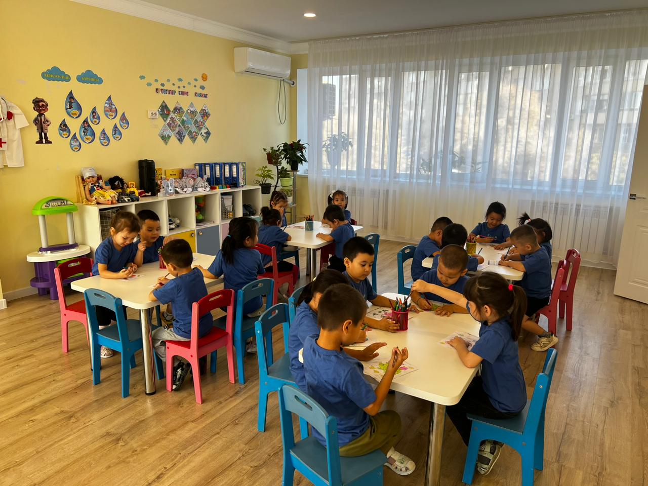 «Еркемай»: Балалық шақ күлкімен басталатын мекен