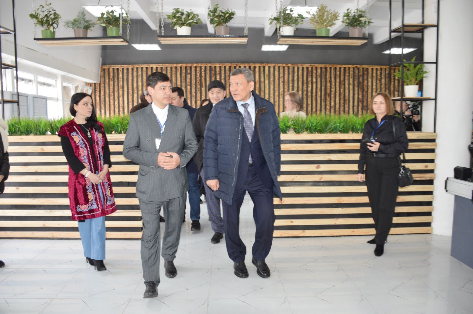 Кайрат Амиркиннің кәсіпкерлік жолы: 10 000 теңгеден бастап өз супермаркетіне дейінгі жол